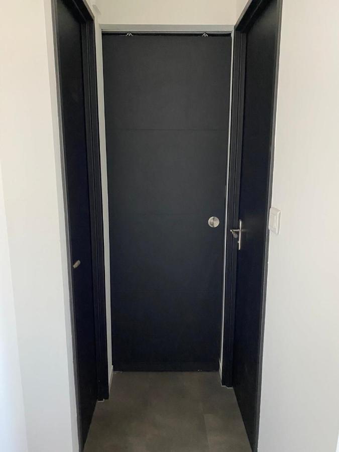 T2 Completely Renovated In A Quiet Area Close To City Center Tours Exterior foto