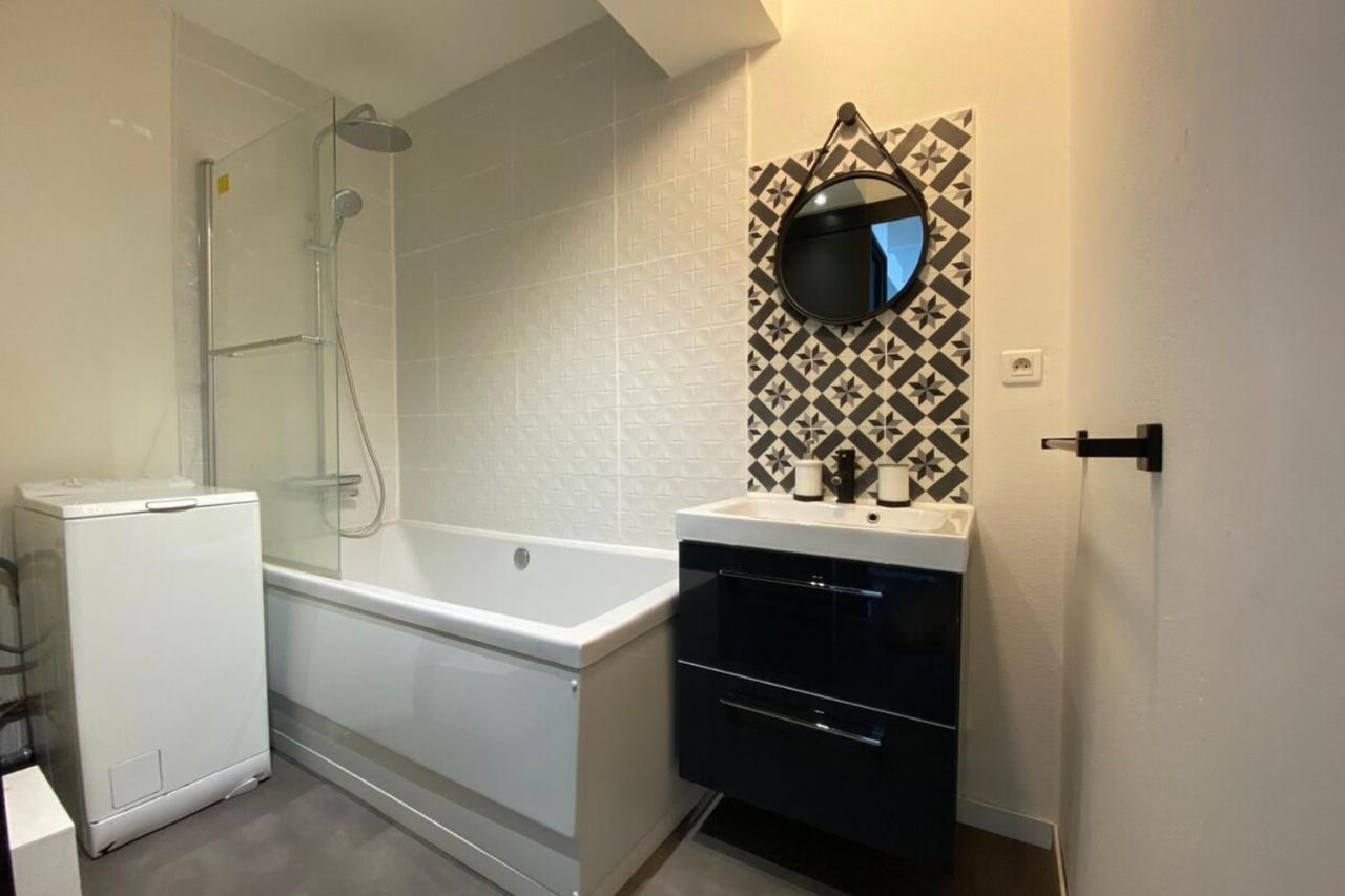 T2 Completely Renovated In A Quiet Area Close To City Center Tours Exterior foto